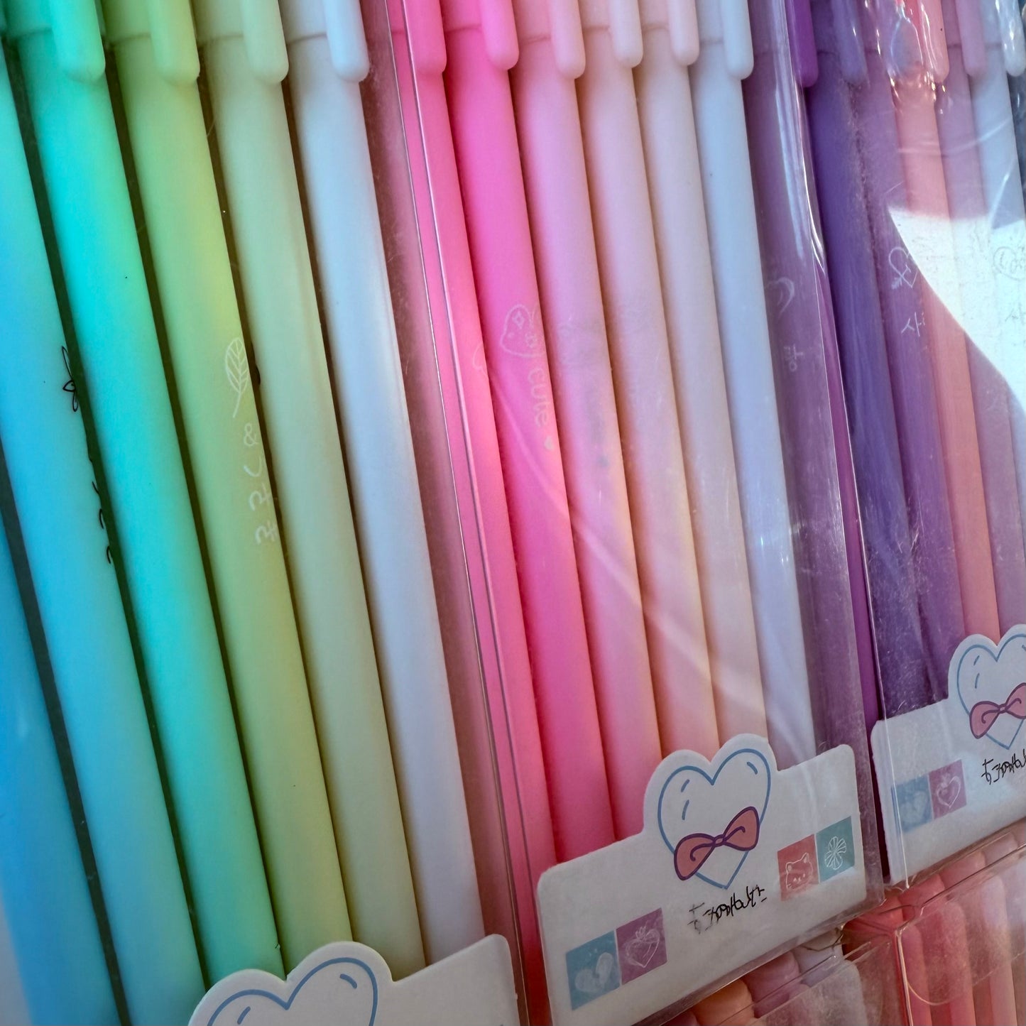 Pastel Aesthetic Gel Pen Set – 6 Soft Color Fine Tip Pens