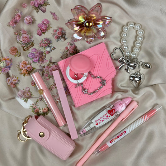 Aesthetic gift box available in different moods